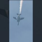 【シニアのスマホ撮影📱】ブルーインパルス限界ズーム！超迫力のテイクオフ映像 #shorts