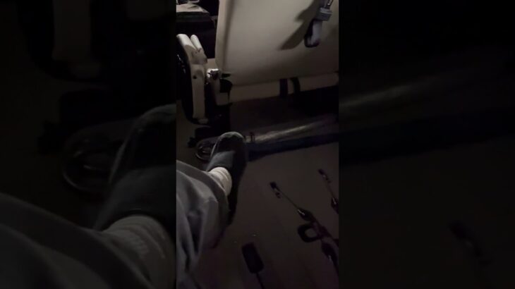 シニアの福祉送迎ドライバー日記。出発まで時間があるので車内で待機。仮眠を取ったりスマホをいじったり